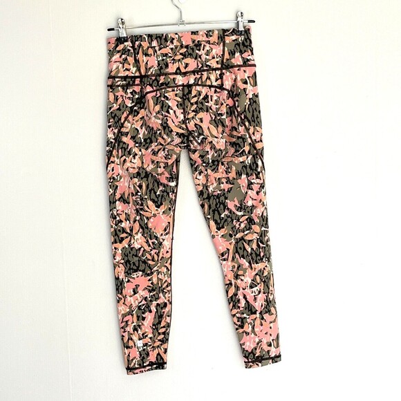 Sweaty Betty Power Womens Pink Camo Print Yoga 7/8 Length Leggings Size S Active - Picture 3 of 10